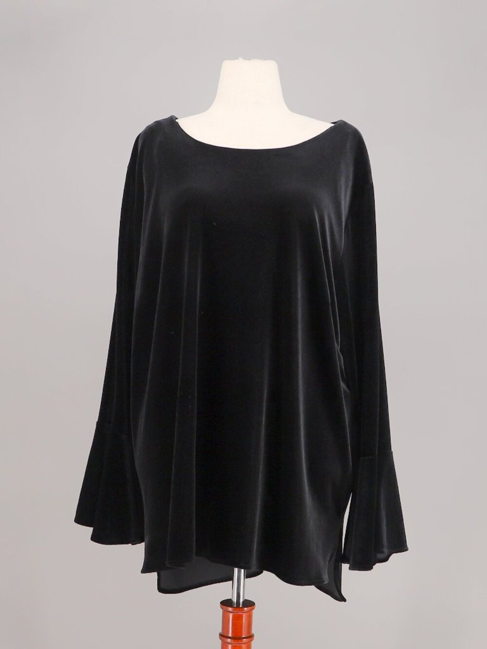 CALVIN KLEIN Black Velvet Bell Sleeve Top Size 3X